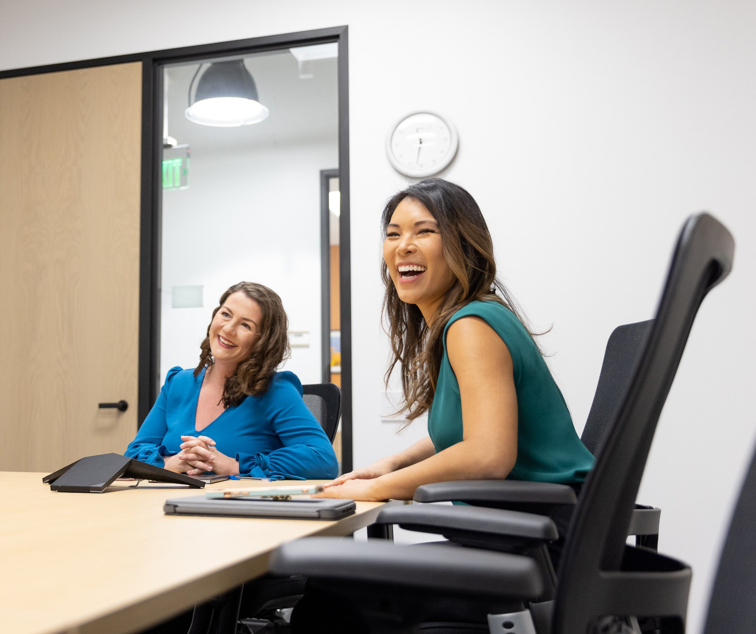 AVI-SPL Epson Symphony driven meeting